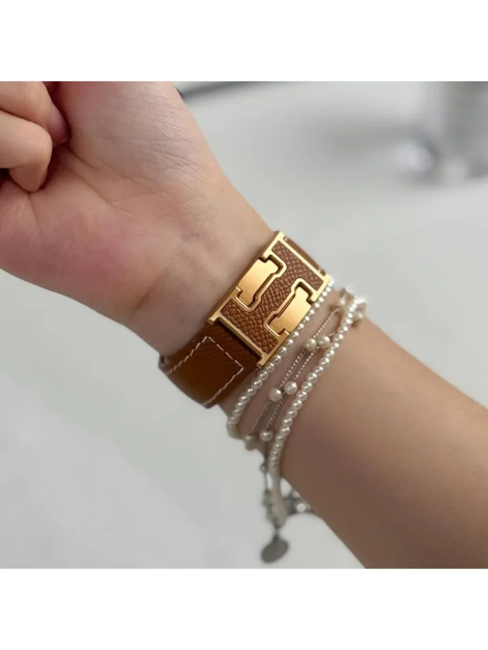 Stylish Genuine Leather Apple Watch Band for Women | H Buckle, Compatible
